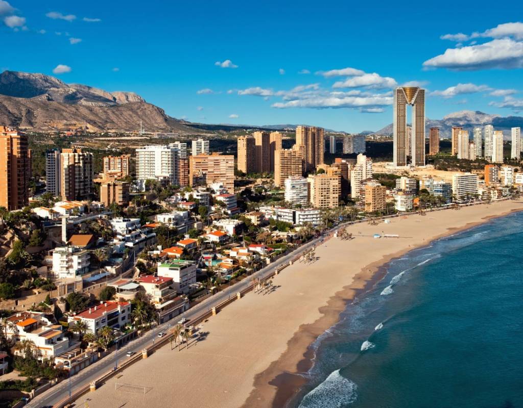 The Costa Blanca is preparing to enter phase 3 on 15 June with new measures for real estate companies