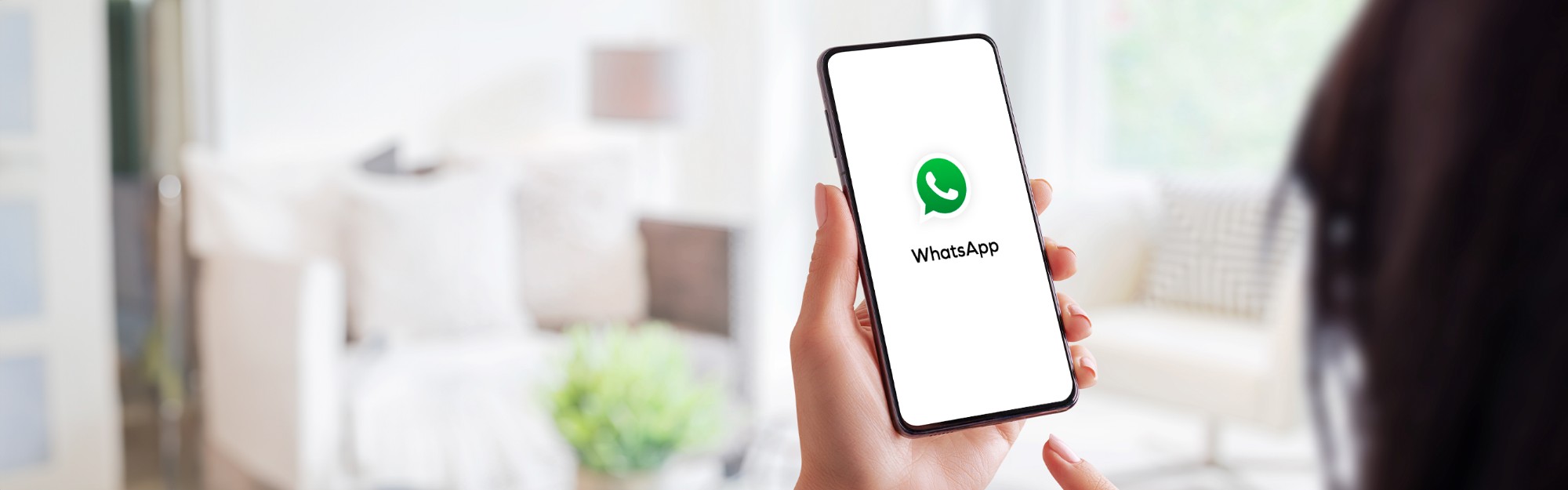 Gå med i den nya WhatsApp-sändningskanalen från Mediaelx för fastighetsmäklare