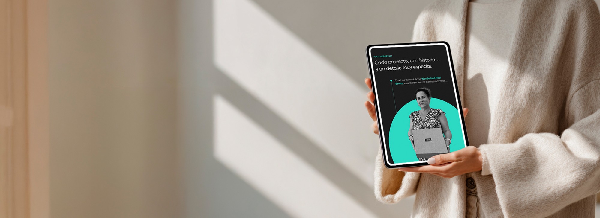 Wonderland Real Estate chooses Mediaelx’s Premium Website + CRM and receives their Surprise Box