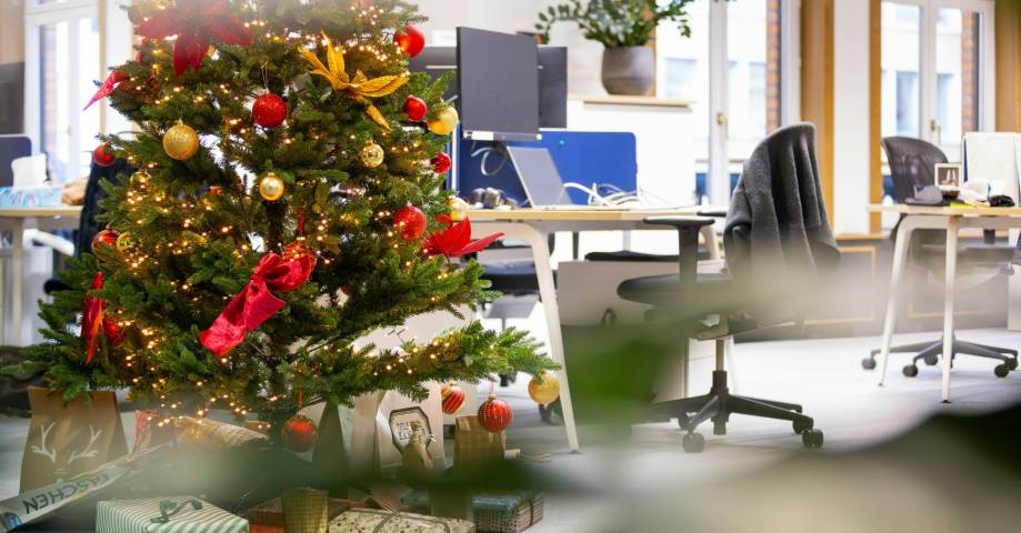 Is your estate agency closing for Christmas? Here’s what you should have ready before switching off [Checklist]